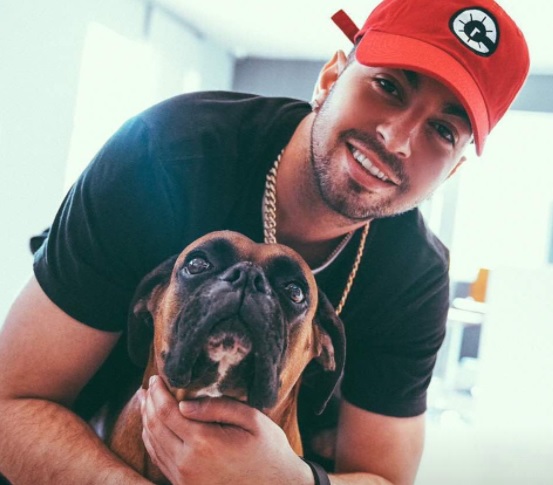 Curiosidad de Justin Quiles