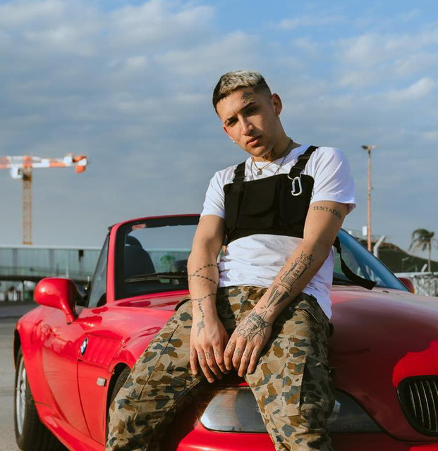 Curiosidad de Pekeño 77