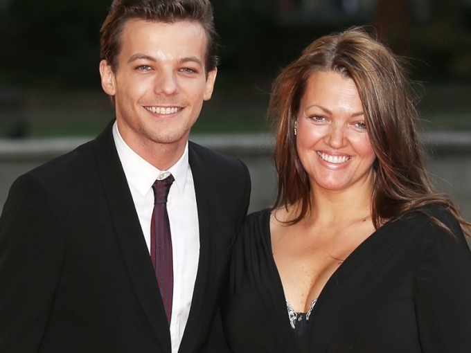 Louis Tomlison y su madre Johannah Deakin