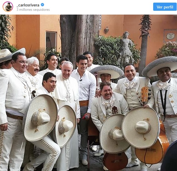 Curiosidad de Carlos Rivera