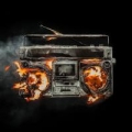 Portada de Revolution Radio