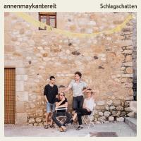 WEIßE WAND, letra y canción de AnnenMayKantereit. Disco: Schlagschatten WEIßE WAND letra ANNENMAYKANTEREIT