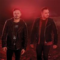 Canción 'Deberías Estar Aquí' del disco '#HaciendoMagia' interpretada por Río Roma Canción 'Deberías Estar Aquí' del disco '#HaciendoMagia' interpretada por Río Roma