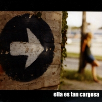 Canción 'Comodín' del disco 'Ella es tan cargosa' interpretada por Ella Es Tan Cargosa Canción 'Comodín' del disco 'Ella es tan cargosa' interpretada por Ella Es Tan Cargosa
