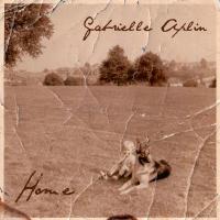 Canción 'Home' del disco 'Home EP' interpretada por Gabrielle Aplin Canción 'Home' del disco 'Home EP' interpretada por Gabrielle Aplin
