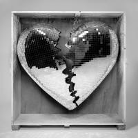 DON'T LEAVE ME LONELY, letra y canción de Mark Ronson. Disco: Late Night Feelings DON'T LEAVE ME LONELY letra MARK RONSON