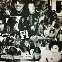 Canción 'Eddies Song' del disco 'Happy Endings' interpretada por Sticky Fingers Canción 'Eddies Song' del disco 'Happy Endings' interpretada por Sticky Fingers