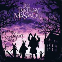 Canción 'Looking Glass' del disco 'Walking With Strangers' interpretada por The Birthday Massacre Canción 'Looking Glass' del disco 'Walking With Strangers' interpretada por The Birthday Massacre