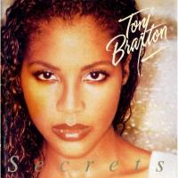 'Regresa a mi' de Toni Braxton. Disco: Secrets Regresa a mi - Toni Braxton