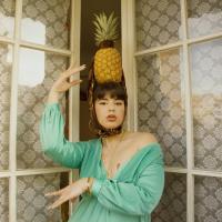 'Alabame' de Nathy Peluso. Disco: Esmeralda Alabame - Nathy Peluso