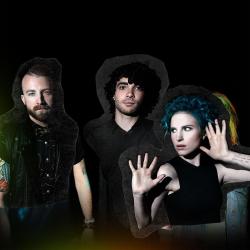 Tell Me It's Okay del álbum 'Paramore: Self-Titled Deluxe'