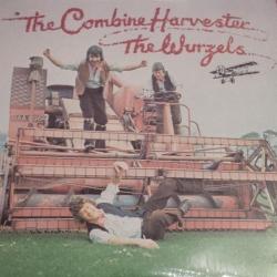 Blackbird del álbum 'The Combine Harvester'