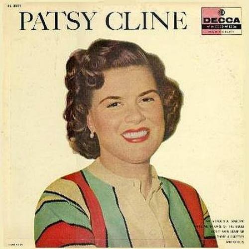 Letra de JUST OUT OF REACH de Patsy Cline - Musica.com