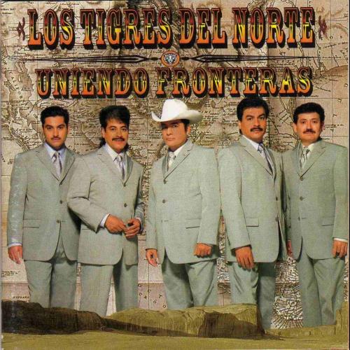 Uniendo fronteras - El curita y la coqueta