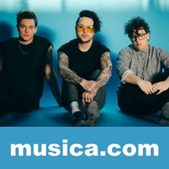 lovelytheband