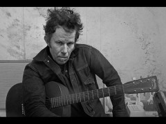 Diamonds On My Windshield (looking For) de Tom Waits