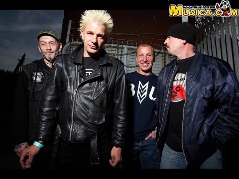 Guns and Guitars de Charged GBH