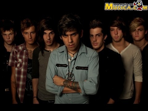 Moves Like Jagger de Crown The Empire