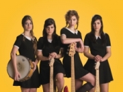 Las Señoritas Estrechas