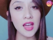 Canción 'Respuesta a Te Echo de Menos (Beret)' interpretada por NINNA Canción 'Respuesta a Te Echo de Menos (Beret)' interpretada por NINNA
