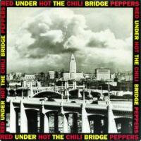 Canción 'Under The Bridge' interpretada por Red Hot Chili Peppers Canción 'Under The Bridge' interpretada por Red Hot Chili Peppers