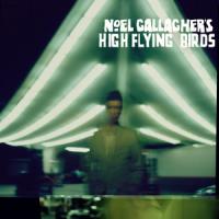 Canción 'AKA... Broken Arrow' interpretada por Noel Gallagher Canción 'AKA... Broken Arrow' interpretada por Noel Gallagher
