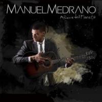 Canción 'Afuera del planeta' interpretada por Manuel Medrano Canción 'Afuera del planeta' interpretada por Manuel Medrano