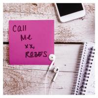 Canción 'Call Me' interpretada por Rozes Canción 'Call Me' interpretada por Rozes