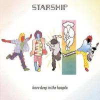 Canción 'Love Rusts' interpretada por Starship Canción 'Love Rusts' interpretada por Starship