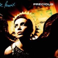 Canción 'Precious' interpretada por Annie Lennox Canción 'Precious' interpretada por Annie Lennox