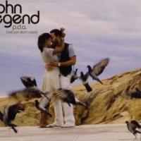 Canción 'P.d.a. (we just don´t care)' interpretada por John Legend Canción 'P.d.a. (we just don´t care)' interpretada por John Legend