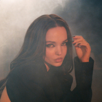 'Stronger' de Dove Cameron Stronger - Dove Cameron