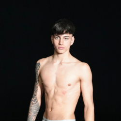 Hugo23