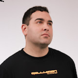 Kike Varela