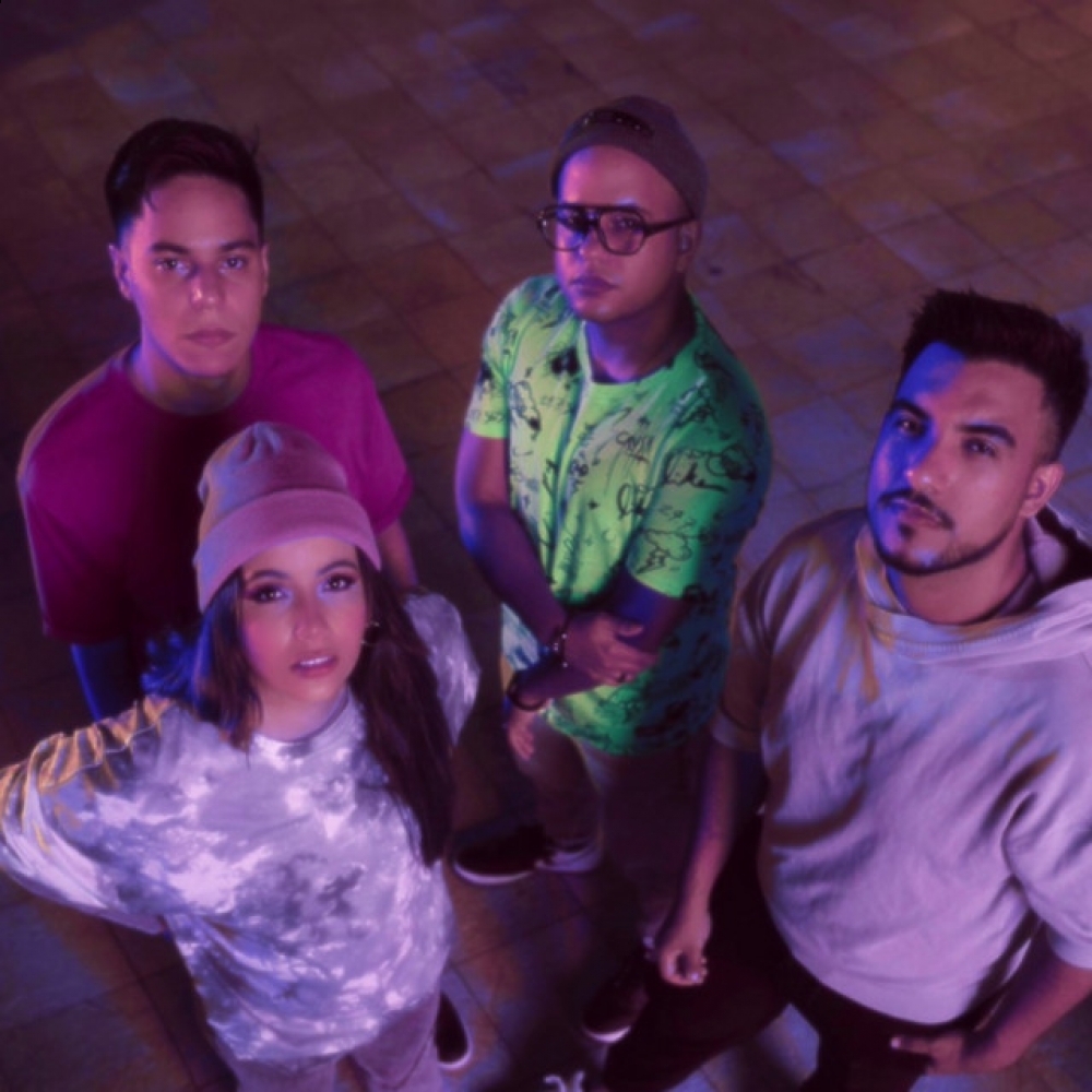 Fiesta en el Desierto LETRA - Montesanto - Musica.com