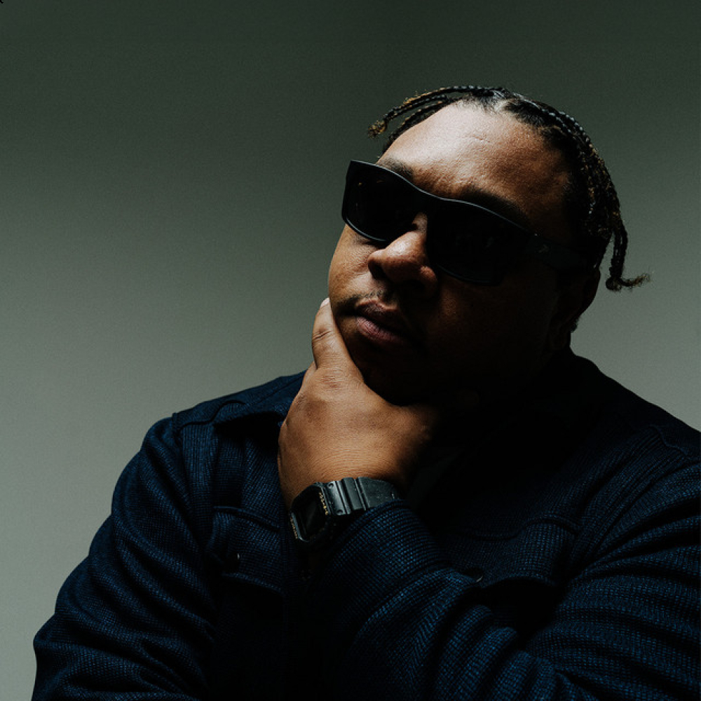 Biografía de Tedashii - Musica.com