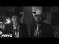 Hay Amores (ft. Pancho Barraza)