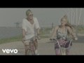 Carlos Vives - La Bicicleta (ft. Shakira)