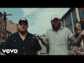 Letra Guy For That (ft. Luke Combs)