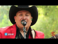 Hay Una Persona En Este Mundo (ft. Los Tiranos del Norte)