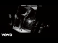 BITCH (ft. HOKE)