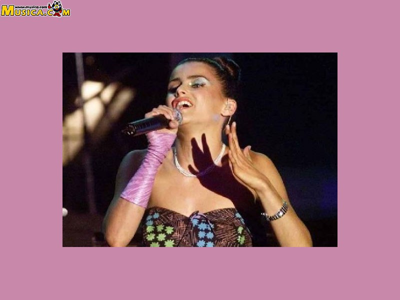 Fondo de pantalla de Nelly Furtado