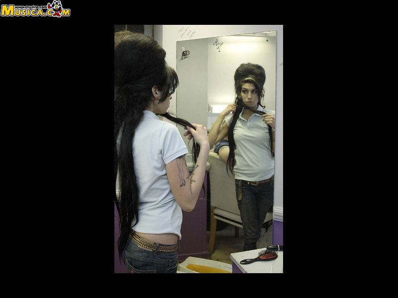 Fondo de pantalla de Amy Winehouse