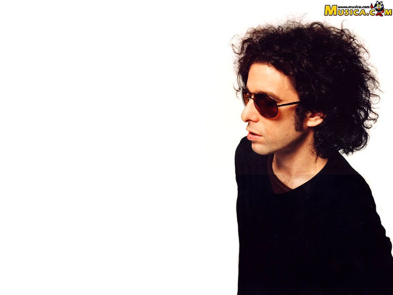 Fondo de pantalla de Andrés Calamaro