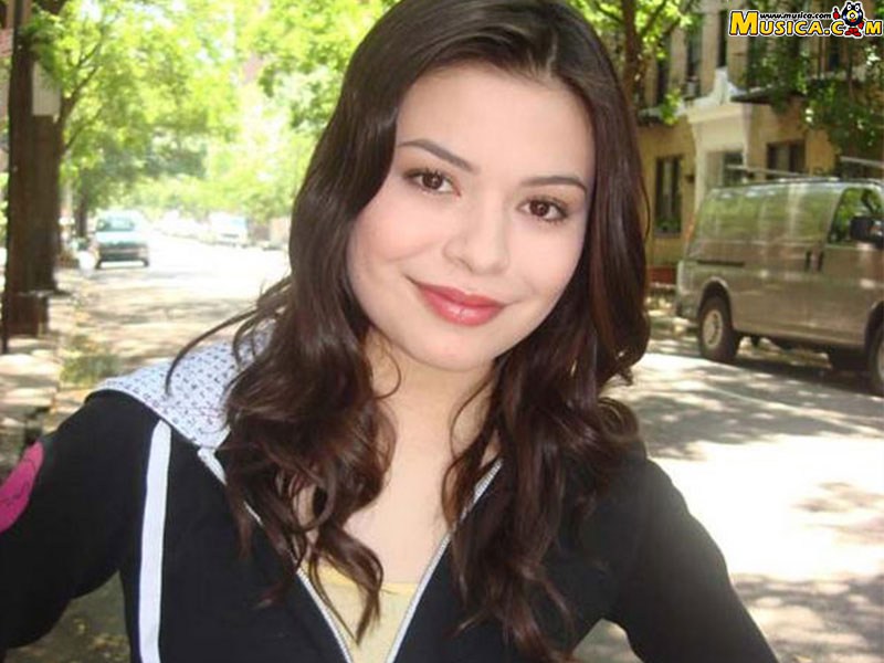 Fondo de pantalla de Miranda Cosgrove