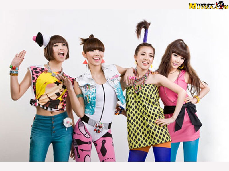 Fondo de pantalla de 2ne1