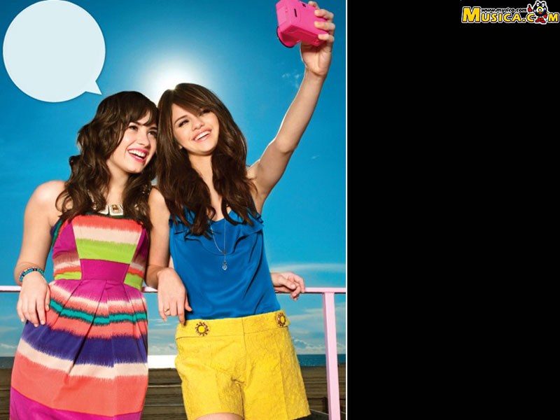 Fondo de pantalla de Demi Lovato feat Selena Gomez