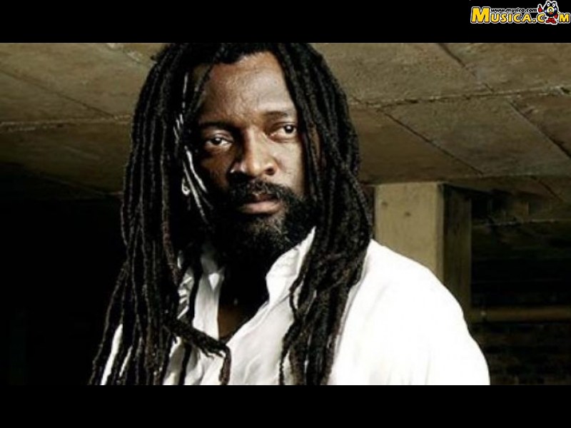 Fondo de pantalla de Lucky Dube