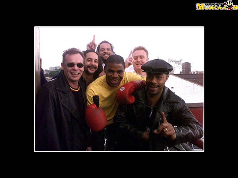 Fondo de pantalla de UB40