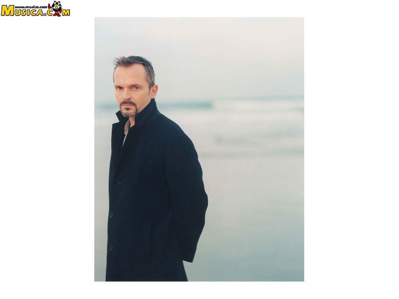 Fondo de pantalla de Miguel Bosé